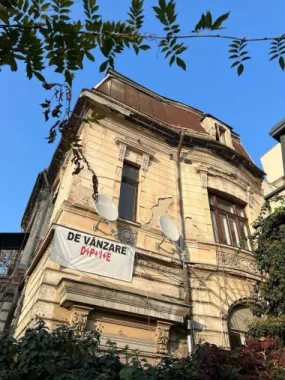 Vila interbelica Victoriei