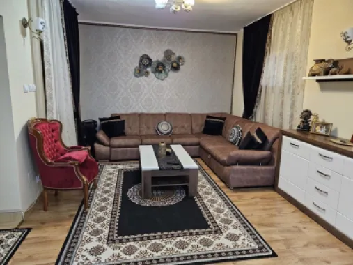 Casa de vanzare 3 camere Sos Giurgiului - Luica