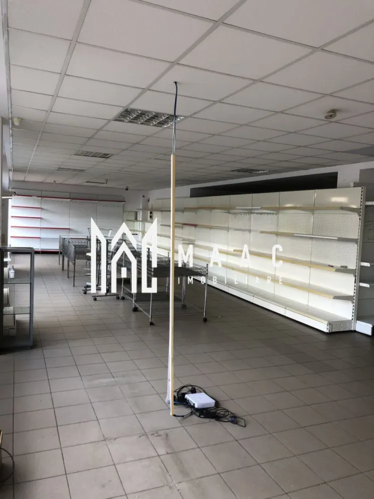 Spatiu comercial | VAD | Vitrina | Expunere | M. Viteazu - MAAC Imobiliare ca ofera spre inchiriere spațiu comercial in zona Mihai Viteazu

- zona cu vad pietonal ,lângă se afla un minimarket
-parcare mare
-spațiul beneficiază de baie și birou
-suprafața 126 mp
-Închiriere pe termen lung ( minim 1 an)

Pentru mai multe detalii specificatii telefonic ca ati vazut anuntul cu ID: CP2534756