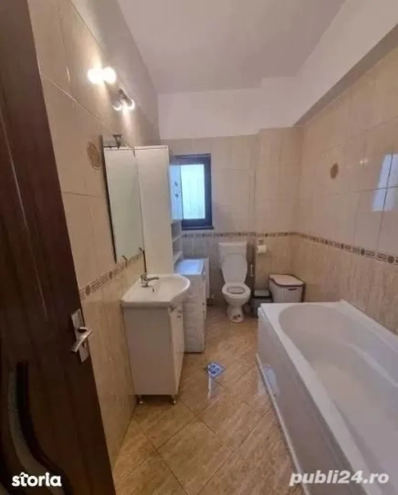 PF Vand 2 apartamente 2 camere, unite cadastral, CUG, Iasi - exclus agentii - Vand apartament 4 camere decomandat, suprafata 100 mp (87 mp utili), semidemisol. De fapt sunt 2 apartamente de 2 capere unite cadastral, au intrari separate.
Apartamentul este pe Aleea Tudor Neculai, este compus din 2 dormitoare, 2 living-uri, 2 bai, 2 bucatarii, 2 holuri. De fapt apartamentu este compus din 2 apartamente cu 2 camere, unite cadastral într-un singur apartament. Cele 2 apartamente au intrari separate, centrale separate, sunt complet mobilate, utilate cu frigider, aragaz, centrala termica, televizor, masina de spalat, plase de tantari si gratii
Blocul a fost construit in anul 2014.
In momentul de fata apartamentele au chiriasi. Oportunitatea este pentru persoanele care doresc sa faca o investitie si pot sa pastreze si chiriasii, sau pentru cineva care vrea sa le uneasca si fizic si sa isi realizeze un apartament mare.
Statia de tranvai e la 5 min de apartamente. 10 minute de mers pe jos pana la Selgros si statia de tranvai de la Rondul Vechi.