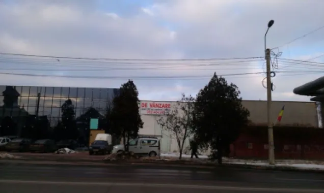 De vanzare HALE 1.368mp teren 3.062mp Jumbo, Dedeman, Lidl, termen plata 3ani