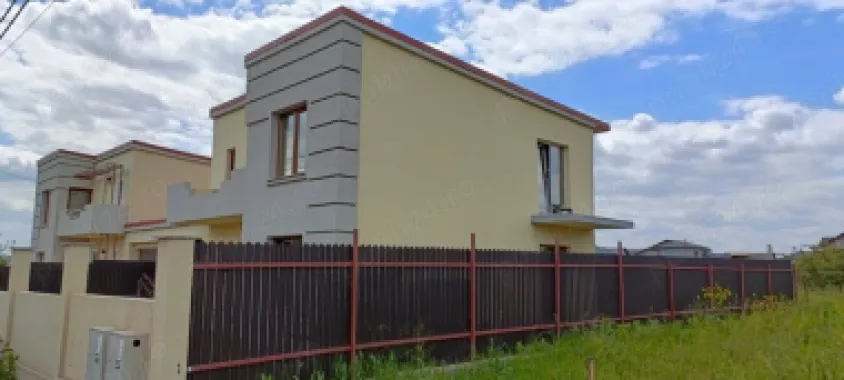 Proprietar Casa Valea Lupului GARAJ