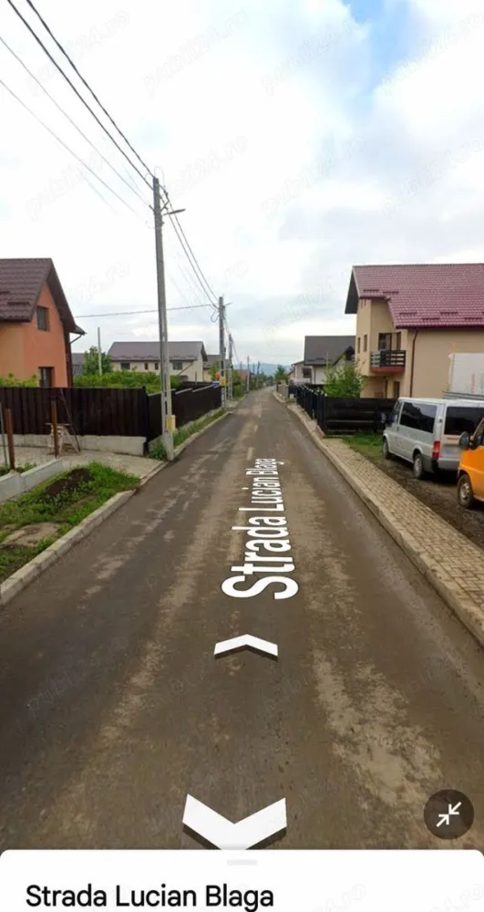 Casa cu 5 camere, teren 408 mp - Vând casă individuală la Valea Lupului, la stradă asfaltată pe Lucian Blaga (cea mai căutată și dorită zonă). Casă cu 5 camere, regim de înălțime P + 1 + Pod înalt ce se poate compartimenta ulterior. Suprafața total construită este de 154 mp, utili 125 mp, teren 408 mp. Compartimentare:

Parter: hol, baie, 1 dormitor birou, bucătărie, living cu acces la terasă acoperită (30mp) și grădină.

Etaj: 3 dormitoare si o baie utilată, hol cu ieșire pe balcon (priveliște deosebită, aer curat).

Pod înalt ce se poate compartimenta ulterior.

Utilități - apă, canalizare, electricitate, gaz metan, încălzire în pardoseală, loc de parcare. 

Casa este modernă și elegantă, concepută de la zero de către dezvoltator împreună cu o echipă profesionistă și dedicată. Casa este construită pe cadre de beton armat, cărămidă Porotherm de 24 cm atât la pereții exteriori cât și la cei interiori, structură rezistentă, izolare fonică bună, scară interioară construită din beton, tâmplăria exterioară PVC marca Salamander cu geam tripan. Finisaje de lux, rafinament și luminozitate. Poziția casei este deosebită cu acces rapid la punctele de interes. Modalitate de plată - cash, credit bancar sau programul Noua Casă. Preț 180000 cu tva inclus de 19% direct de la dezvoltator. Tel. Petrișor