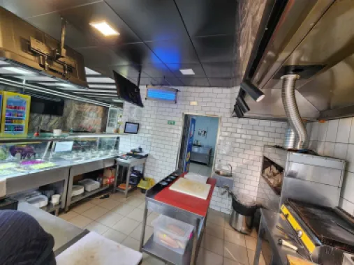 Restaurant$Gratar