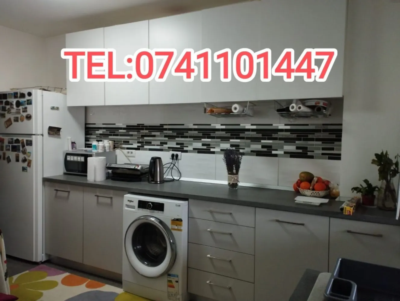 brasadas.com vinde ap. cu 4 camere DECOMANDATE Păcurari. - Agenția BRASADAS vinde apartament cu patru camere DECOMANDATE, vis a vis de Kaufland la etajul 1/6, cu orientare dubla pe bulevardul Păcurari, cu uprafata utila de 103,4 mp. 

Apartamentul a fost construit in 1988si este situat la bulevardul principal. Se pretează excelent pentru profesii liberale, cabinet de avocatură, cabinete medicale, cabinet de psihologie. 

Apartamentul este prevăzut cu 2 balcoane închise cu termopan,boxe,2 bai(1 cu dus și 1 cu cada).
Apartamentul este renovat total în 2020, de la placa, pereți, instalație electrică totala, instalațiile sanitare, țevile de trecere de la gheu (bucătărie și băi) sunt înlocuite în totalitate.

Apartamentul se vinde complet mobilat și utilat în 2020 -2021.

Dotările apartamentului sunt:
-gresia, faianța, granit în hol, ușilede înaltă calitate.
-instalatii sanitare Grohe.
-mobilier Mobexpert,Ambianta,saltelele pentru paturi din Italia.
-iluminatul casei este cu led ,cu telecomanda .
-apartamentul este dotat cu 4 bucăți aer condiționat cu wireless Tesla și Beko.
-sticla securizata la cabina de dus,executată pe comanda.
-mobilierul din bucătărie ,hol,dresing este executat pe comanda.
-tamplariile la geamuri și balcoane sunt termopan.
 -suprafata 103.27 m
-centrala termica în garanție,in condensare, Ariston One CondensingTECH

Compartimentarea:
1 hol foarte generos
1 bucătărie mare având 11,04 m
1 debara mare având rafturi executate pe comanda.
3 Dormitoare 
1 Living
2 boxe
2 balcoane închise.

Pentru mai multe oferte accesați www.brasadas.com