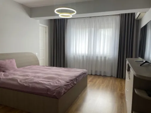 Penthouse Soseaua Nicolina CUG 130m2 bloc nou Mobilat Utilat Lux