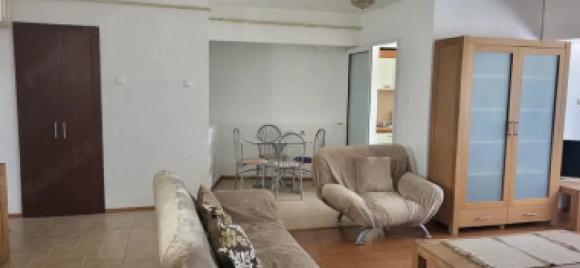 Vând apartament 2 camere ultracentral în Iași.