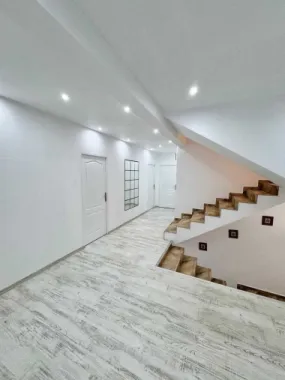 Vand vila Breazu,persoana fizica