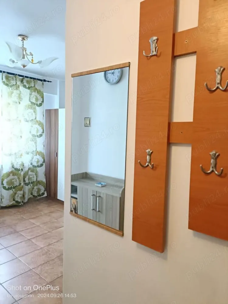 Vand garsoniera_Zona Doamna Ghica, Sector 2, Bucuresti - Vand garsoniera confort 2, etaj 6 10, in zona Doamna Ghica.
Blocul este mixt si a fost reabilitat termic. Blocul detine 2 lifturi.