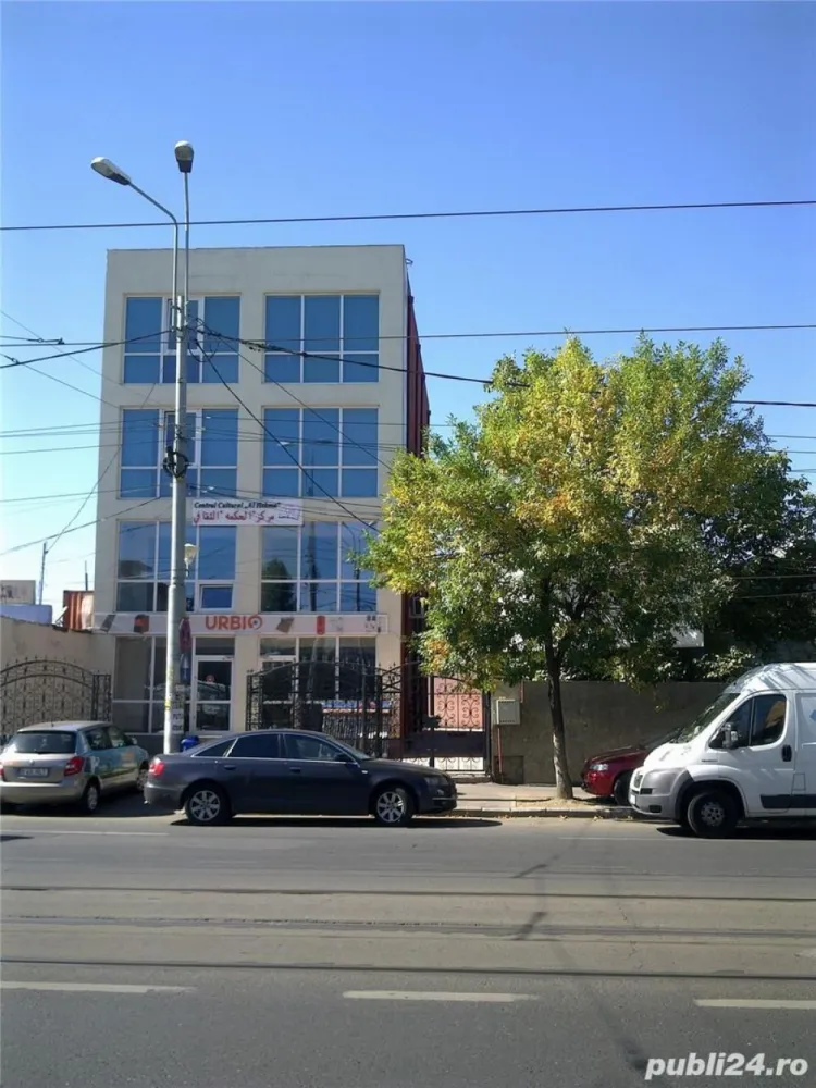 spatiu comercial - colentina - sector 2 - cladirea p+3e+m - de vanzare - spațiu comercial stradal, Suprafața construita - 760mp. Regim înăltime: P+3E+mansardă, teren:300mp, parter: 150mp, bucuresti, sector 2, Sos. Colentina nr.413
punct de reper: carrefour colentina, pentru contact , de preferat prin whatsapp: ,