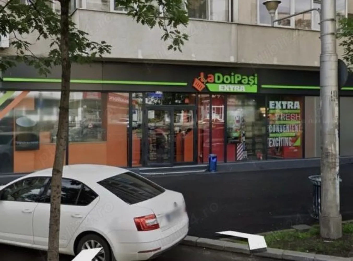 Spatiu comercial de vanzare Calea Mosilor - Spatiu comercial stradal , situat in Calea Mosilor 292 , Bucuresti 
Spatiul este pe Persoana Fizica
In poze regasiti si schita spatiului 
Spatiu se vinde cu chirias
Pentru mai multe detalii sunati la nr din anunt