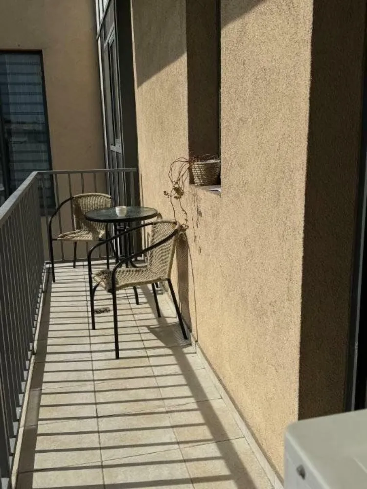 4 camere Bd Ferdinand 136 mp, 3 grupuri sanitare, 2 terase, - Apartament 4 camere, 3 grupuri sanitare, 2 terase, 1 camera dressing, 1 oficiu depozitare, paza 24/7, 4 lifturi, tamplarie din aluminiu Reynaers, parchet masiv stejar, usi Pinum, soare la rasarit si apus, aer conditionat prin tubulatura, liber imediat, zona Foisorul de Foc, Bd Ferdinand, Pache Protopopescu, 136 mp utili,
