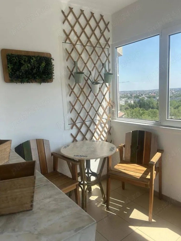 Proprietar vand apartament 4 camere Morarilor - Pantelimon - Apartament 4 camere , etaj 10 14 ,decomandat, 3 balcoane, 2 grupuri sanitare, bucatarie mare.

Bloc linistit, vedere la parc, 10min merou, mall in apropiere.