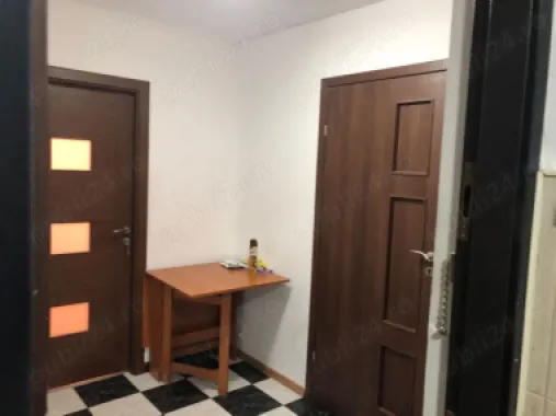 apartament 4 camere