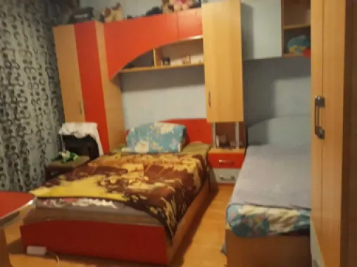 VANZARI apartamente 4 camere