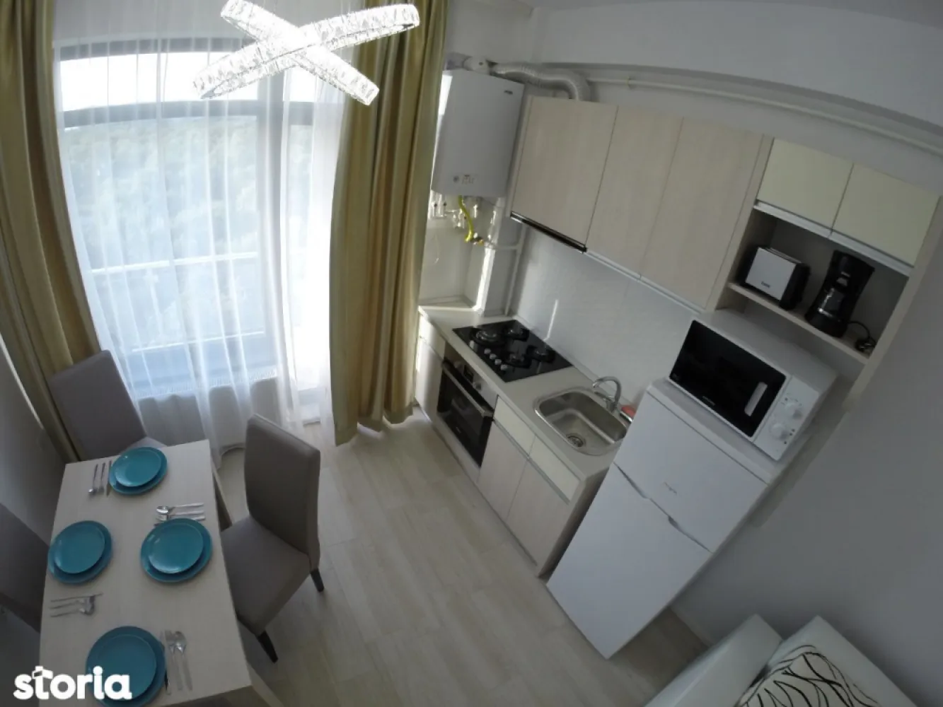 Apartament Mamaia zona de lux, Hotel Opera, White tower-str Lotus nr 9 - Apartamente cu 2 camere, cu vedere superba spre mare, la 30 metri de plaja, in cea mai luxoasa zona din Mamaia, fix langa H Opera si White tower, restaurante premium si plaja de top.
Se vand complet mobilate si utilate, cu acces la parcare (foarte important), asa incat va puteti muta imediat.

Mai sunt disponibile inca 3 apartamente in acest bloc, la et 5 si 6 (difera pretul-va pot da detalii si despre acestea).

Pentru vizionari va rog sa ma sunati sa stabilim cand se pot vedea, fiind foarte aglomerat in sezonul estival. Comision 0% eu fiind dezvoltatorul. Nu doresc schimburi! Pretul este final, nu se adauga TVA! SE EMITE FACTURA!

Apartamentele au finisaje premium, sunt contorizate separat la apa,gaz,curent, intretinerea 120 lei/luna.

Veniti sa le vedeti inainte de a lua decizia finala!