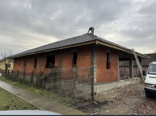 Vand casa in jud. Satu Mare,Com. Lazuri