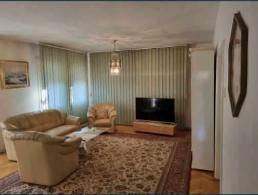 Casa ultracentrala