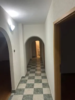 BRASADAS vinde ap cu 4 cam RENOVAT, 106mp, etaj 1 în zona SOARELUI.