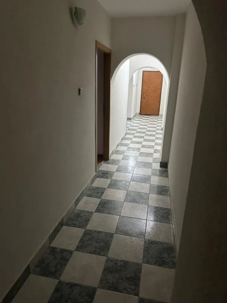 BRASADAS vinde ap cu 4 cam RENOVAT, 106mp, etaj 1 în zona SOARELUI.