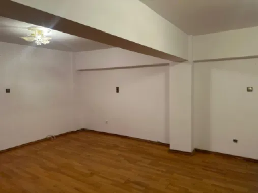 BRASADAS vinde ap cu 4 cam RENOVAT, 106mp, etaj 1 în zona SOARELUI.