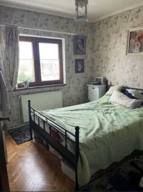 De vanzare apartament cu 3 camere