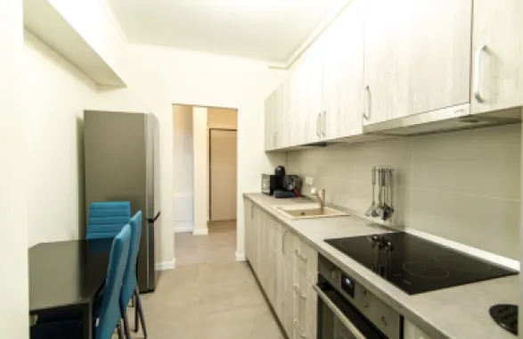 Apartament cu 2 camere de vanzare in Mamaia zona hotel iaki
