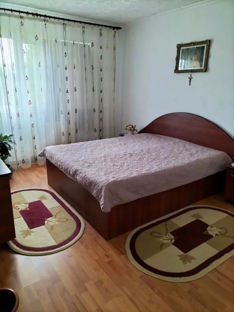 BRASADAS vinde ap 3 cam CARAMIDA 63mp etaj 4/4 in zona SOLIDARITĂȚII. - Agenția imobiliara BRASADAS vinde apartament MOBILAT cu trei camere DECOMANDATE din CARAMIDA cu suprafata utila de 63mp situat la etajul 4/4 în cartierul Solidarității.
Www.brasadas.com.