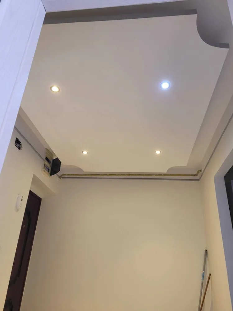 Apartament renovat zona Mall City et.2!bloc cărămidă! - Apartament Neajlov2 sc C!50m p!plus 5,5 mp de balcon ete spre alee ,foarte liniștit et 2!renovat gheamuri termopan, climatizare.