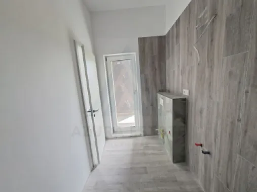 Casă moderna premium 195 mp utili cu garaj și teren 815 mp în Selimbar