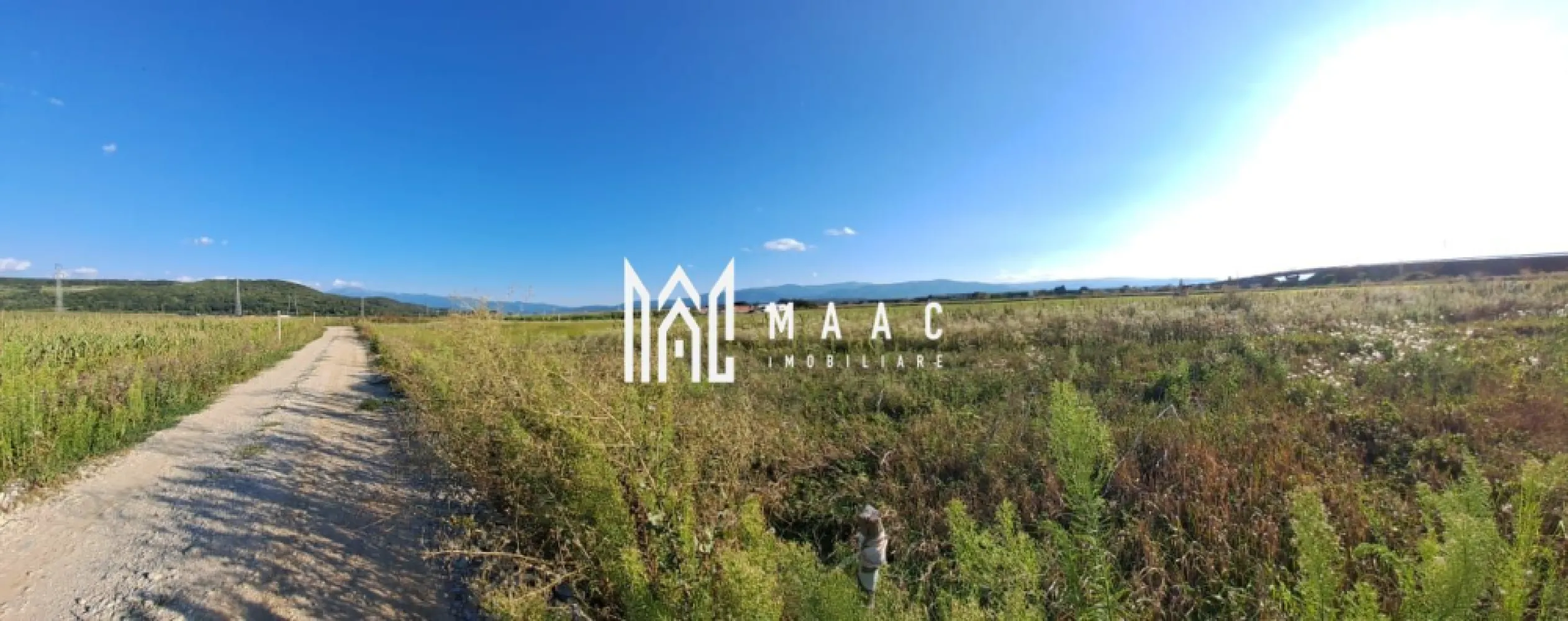 Teren extravilan cu PUZ I 500 mp I Șelimbăr -Bungard I Acces privat - MAAC Imobiliare propune spre vânzare o parcelă de teren extravilan cu suprafața de 500 mp + cotă parte drum Șelimbăr-Bungard ,după pod

Situat într-o zonă cu potențial de dezvoltare, acest teren extravilan este ideal pentru construcția unei anexe agricole sau amenajarea unei grădini personale.

Suprafață totală: 500 mp + cotă parte din drumul de acces

Front stradal: 21 m

Localizare: Șelimbăr, la doar 200 m de drumul principal

Acces: pe drum privat, zonă liniștită și ușor accesibilă

Destinație: anexă agricolă, grădină personală, investiție

Plan parcelar PUZ : în curs de realizare de către Primăria Șelimbăr

Utilități: la aproximativ 200 m distanță

Vecinătăți: peste 50 de parcele, unele deja construite

Acces, puncte de interes:
3 minute de Primăria Șelimbăr

7 minute de Mall (Shopping City Sibiu)

O alegere excelentă pentru cei care caută liniște, spațiu și potențial pe termen lung.

Pentru mai multe informații specificați că ați văzut anunțul cu ID: CP2503949.