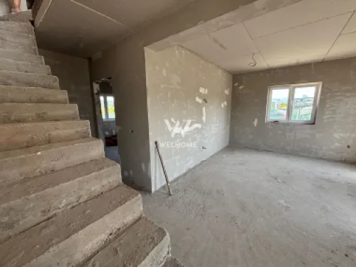 Viața la casă, liniște și munți la orizont – Duplexuri noi în Mohu