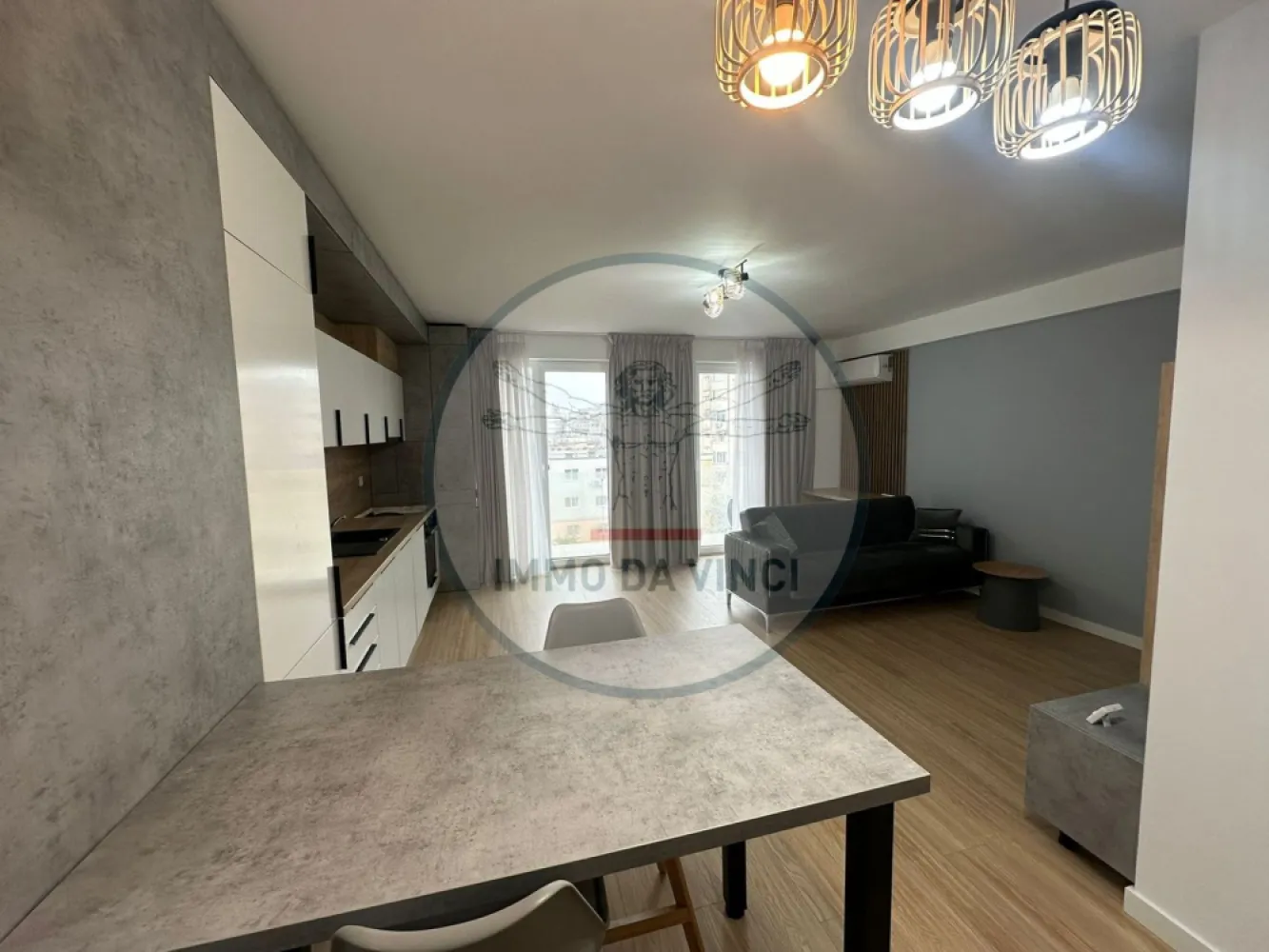 Apartament 2 camere LUX Zona Marasti Bloc NOU - ❌---DE INCHIRIAT---❌
⚠️---Zona Marasti BLOC NOU---⚠️
Apartament 2 camere , etaj intermediar
🛏️1 Dormitor | 🍲Living + Bucatarie | 🛀Baie | 🏝️1 Balcon
Apartamentul este complet mobilat si utilat modern, inclazire in pardosea, aer conditionat.
Locatie la 50m de statie de autobus, 10 minute pe jos de FSEGA, 15 min pe jos Iulius Mall.
Supermarket si cafenea la parterul blocului.
Disponibil imediat.
Contact : 0756 935 933