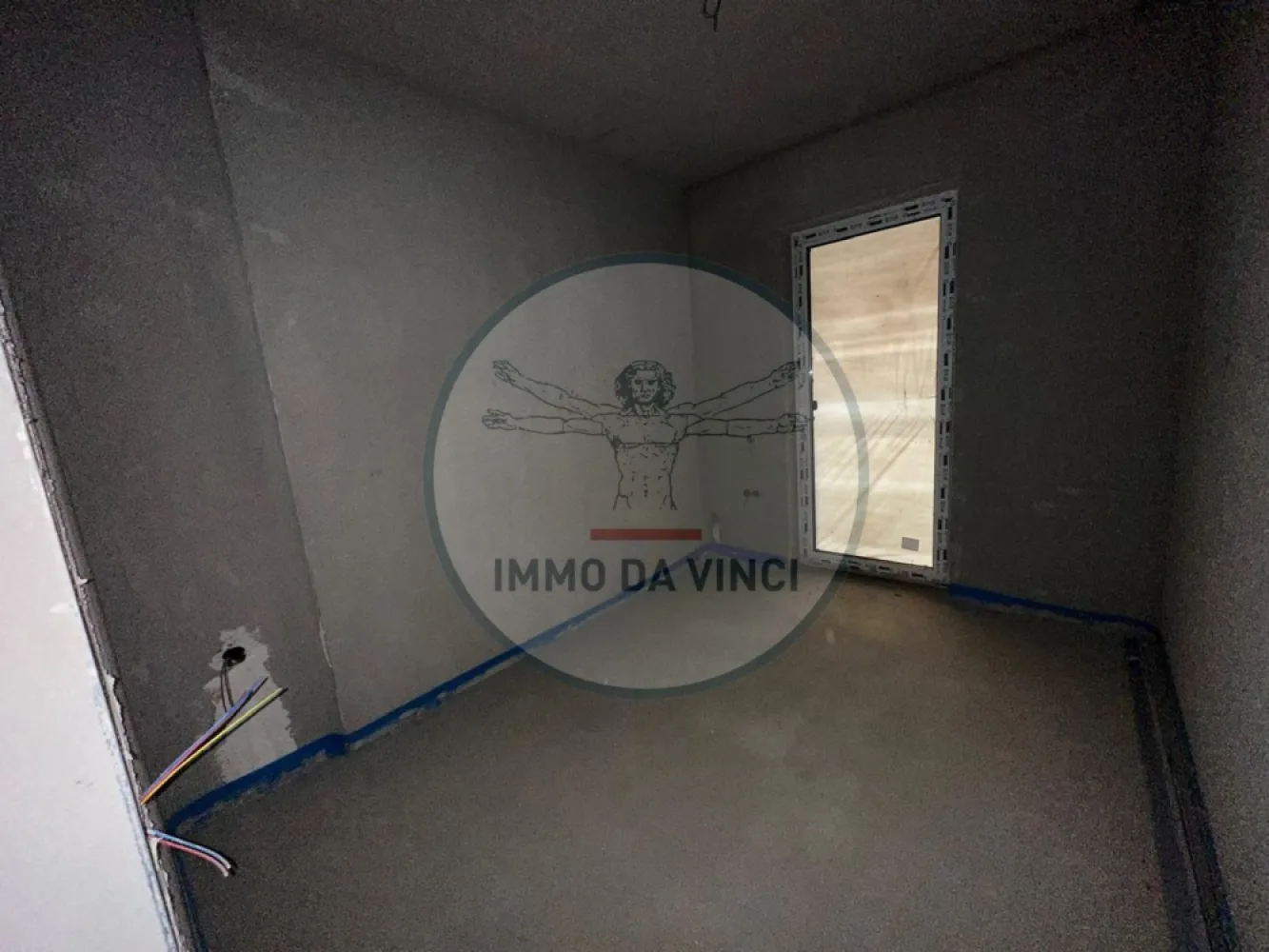 Apartament 2 camere 39mp+10mp balcon Bloc Nou Marasti - 🏡 Apartament 2 camere – Bloc nou, zona Fabricii/Mărăști Parking Subteran

📏 Suprafață utilă: 39 mp
🌅 Balcon: 10 mp
🏢 Etaj: 3/6

🔹 Compartimentare:
✅ Living cu bucătărie open-space
✅ 1 dormitor
✅ 1 baie

📍 Locație excelentă – acces rapid la transport, magazine și facilități urbane

📞 Contact: Pentru mai multe informații și vizionări, sunați cu încredere la 0756 935 933