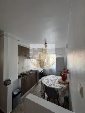 Apartament 2 camere 54 mp, bloc anvelopat, zonă centrală
