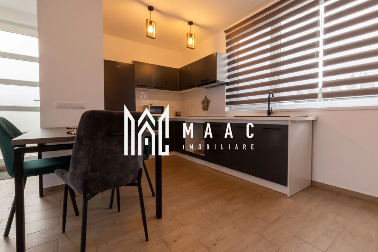 Casa 4 camere | 90 mpu | curte 265 mpu | 2 Parcari | 2 Bai