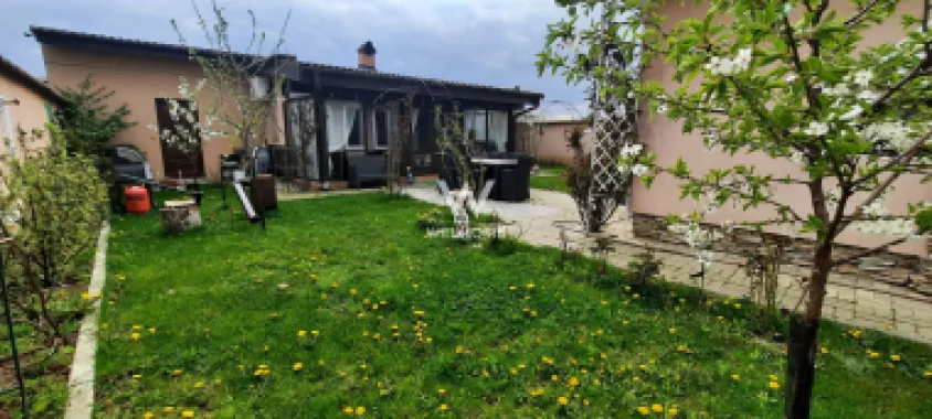 Casa amenajata, teren generos - Sibiu, Selimbar