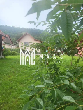 Casa 2 corpuri individuale| 30 km de Sibiu | Teren 1500 mp