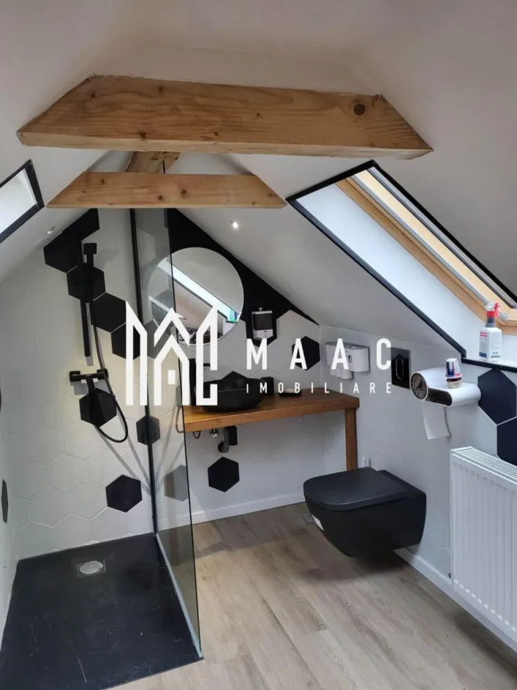 Casa 2 corpuri individuale| 30 km de Sibiu | Teren 1500 mp