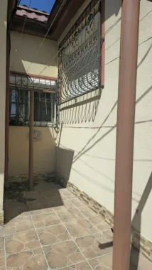 De vanzare casă individuală 3 camere Str. Vultur, 105.000 euro