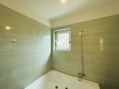 Apartament 2 camere, la cheie, balcon, boxa, loc de parcare