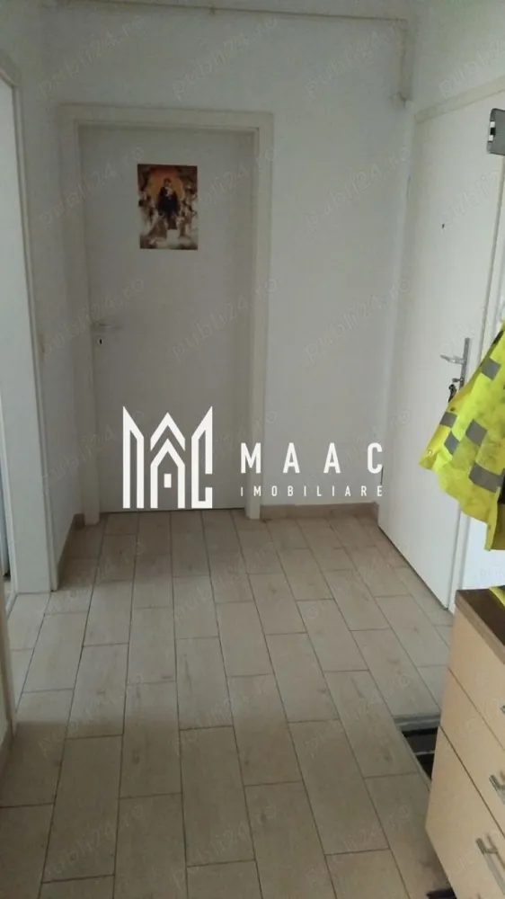 Apartament 2 camere I Avantgarden I Balcon - MAAC Imobiliare vă propune spre vânzare un apartament modern și luminos, situat în complexul rezidențial Avantgarden, o zonă apreciată pentru confortul și facilitățile oferite.

Caracteristici principale:
🏢 Suprafață: optim compartimentată, cu ferestre mari pentru lumină naturală
🏢 Etaj: 3 / 10, într-un bloc construit în 2016.
🏢 Compartimentare:

Hol generos
Bucătărie separată
Living spațios
Dormitor luminos
Baie modernă
Balcon 
Pivniță pentru depozitare
Dotări și beneficii:
✔ Apartament mobilat și utilat complet
✔ Finisaje moderne
✔ Complex rezidențial nou, cu acces controlat
✔ Zonă liniștită, ideală pentru locuit sau investiție

📍 Locație excelentă, cu acces facil către magazine, centre comerciale, școli și mijloace de transport în comun.
📞 Pentru mai multe detalii și vizionări, precizati telefonic ca ati vazut anuntul cu ID: CP2315670