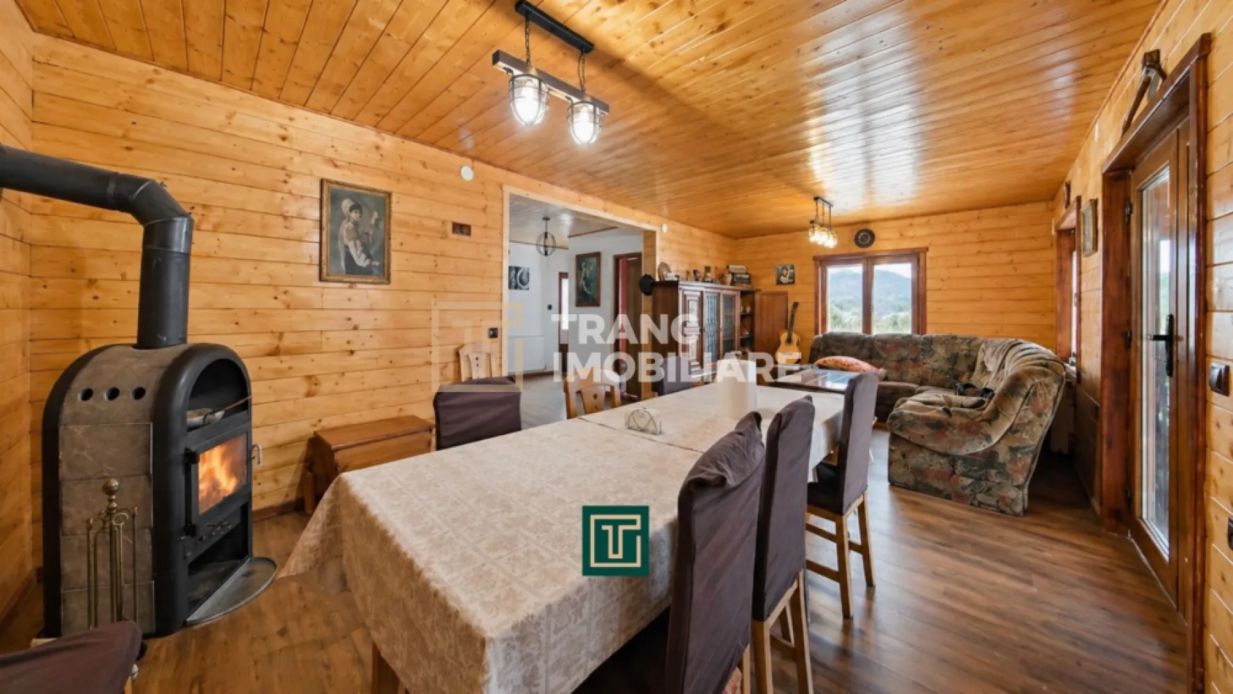 Cabana în Arieșeni | 4 dormitoare | ideală pentru Airbnb/Booking