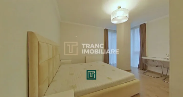 Apartament premium cu 3 camere de închiriat în Arad Plaza