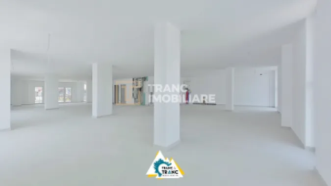 Spațiu comercial nou, de 200 mp, la prima inchiriere, pe Calea Radnei