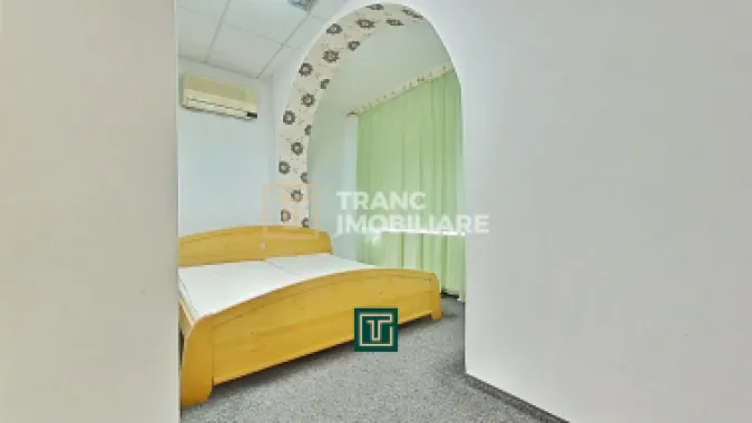 Spațiu de birouri / apartament cu 3 camere de închiriat – Arad