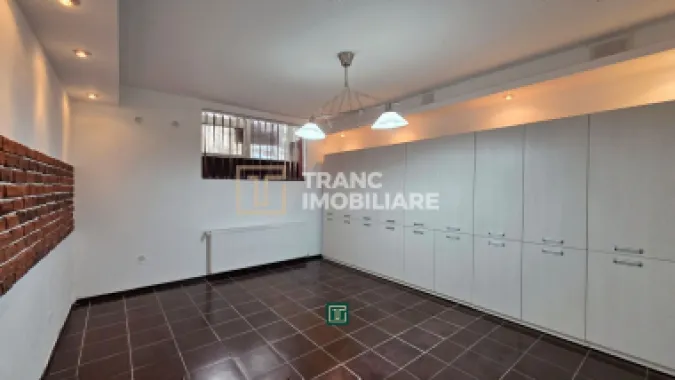 Apartament 1 cameră de închiriat ultracentral – ideal pentru birou,Timisoara