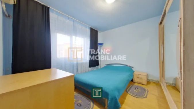 Apartament spatios cu 2 camere la et 2 la Podgoria