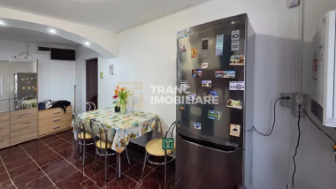 Apartament 3 camere de vânzare – Calea Girocului, Timișoara