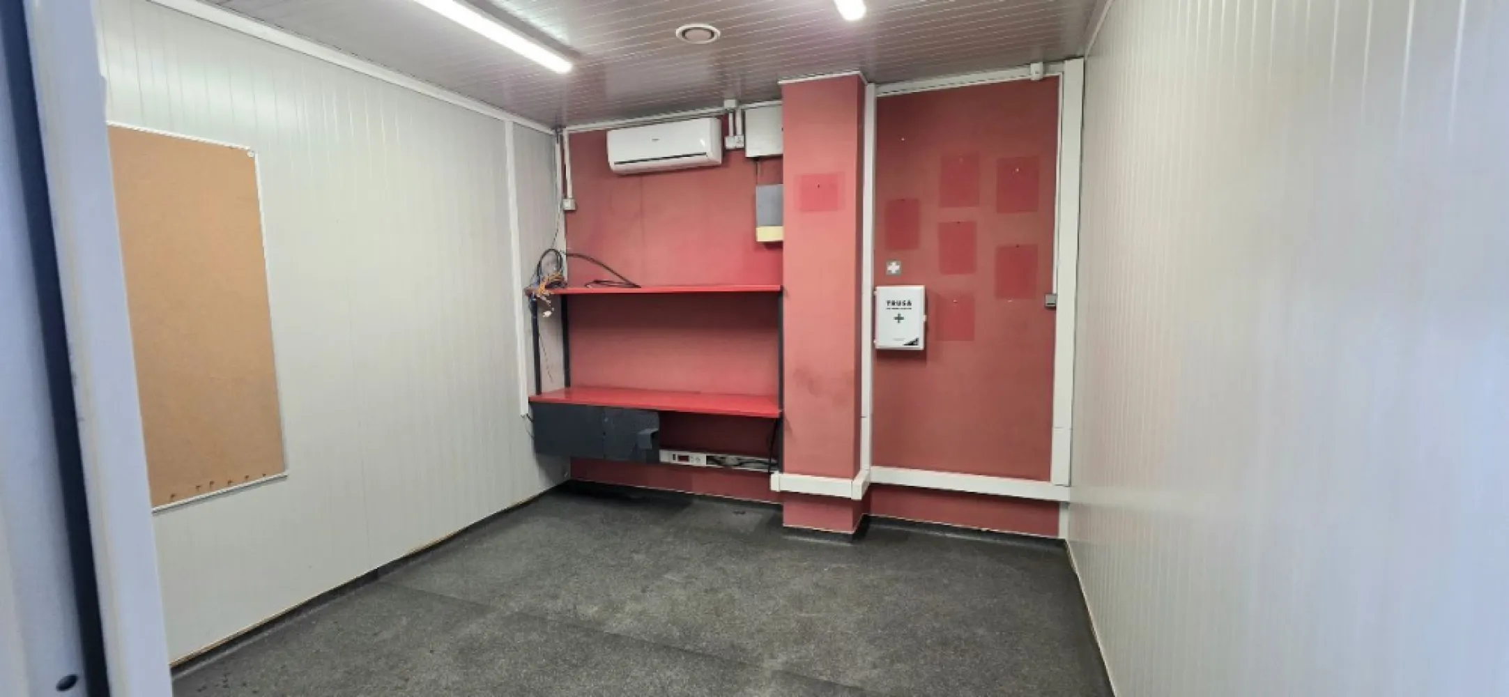 Republica spatiu industrial 200 mp de inchiriat